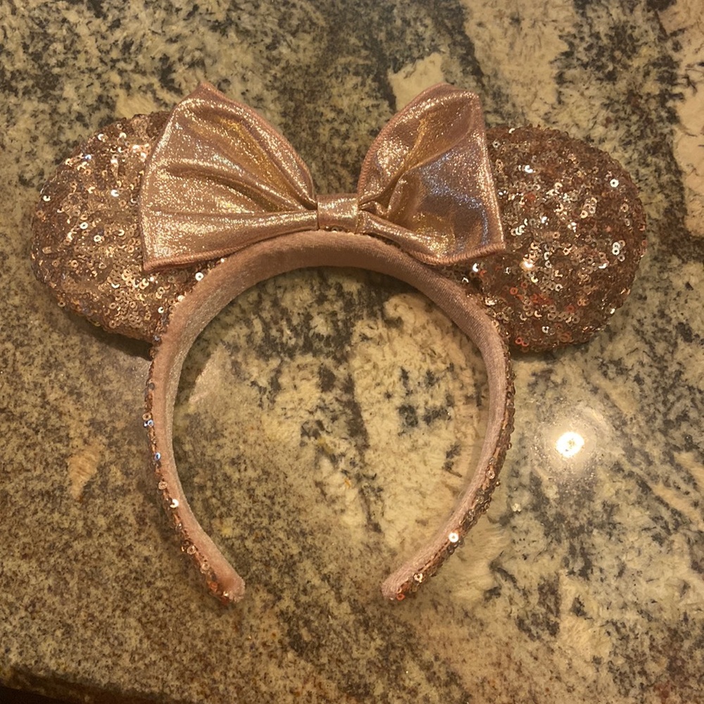 Rose Gold Minnie Ears